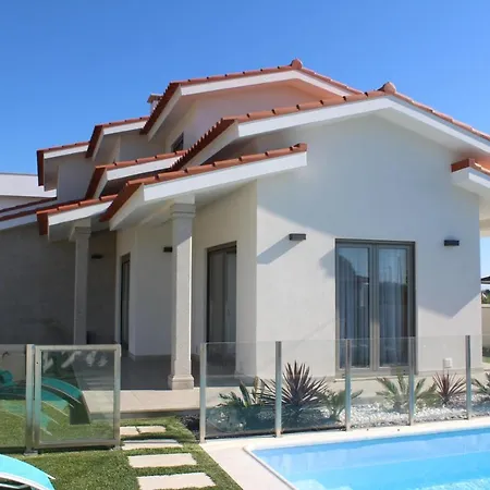 Ferienhaus Moradia Dos Telhadinhos Com Piscina Esposende